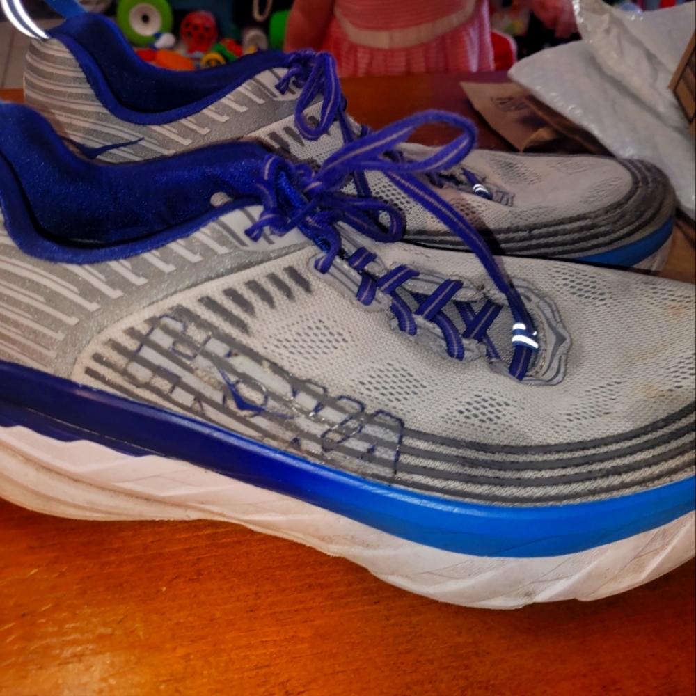 HOKA ONE ONE 11.5 / 2E MEN'S